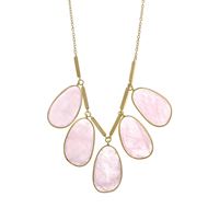 Foto de Collar dorado con peras de cuarzo rosa