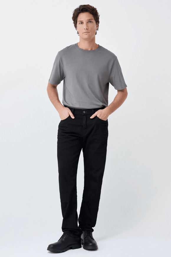 Picture of Pantalón vaquero negro Straight fit
