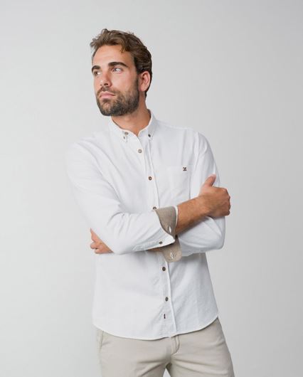 Picture of Camisa sport slim fit en viyela lisa de algodón