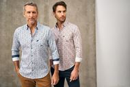 Foto de Camisa manga larga estampado floral otoñal
