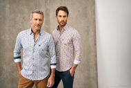 Foto de Camisa manga larga estampado floral otoñal