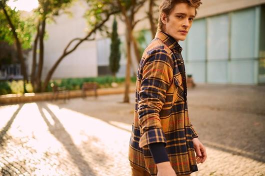 Picture of Sobrecamisa vielha en cuadro ocre y negro