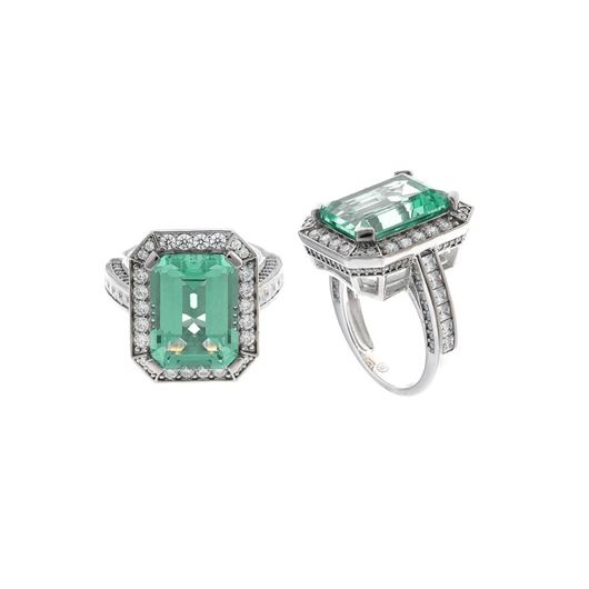 Foto de Sortija de plata rectangular con nano verde aqua