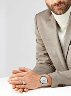 Foto de Reloj unisex ultra slim esfera y malla plateada 39mm