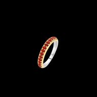 Foto de Anillo de plata con baño dorado y coral rojo