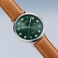 Foto de Reloj titanio verde tornasolado 40mm