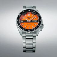 Foto de Reloj Seiko 5 Sports SKX Style 55 aniversario naranja