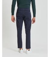 Foto de Pantalón chino marino slim fit