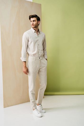 Foto de Pantalón de vestir en lino beige slim fit