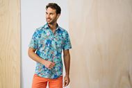 Picture of Camisa manga corta regular fit estampado veraniego