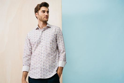Foto de Camisa estampado diente de león multicolor
