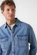 Foto de Sobrecamisa denim lavado regular fit