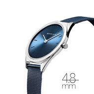 Foto de Reloj Bering ultraslim azul tornasolado 31mm