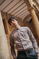 Picture of Camisa slim fit estampado geometrico multicolor