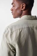 Picture of Camisa regular fit en mezcla de lino verde caqui