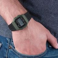 Foto de Reloj Casio Retro Vintage digital verde militar