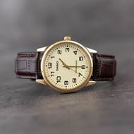 Foto de Reloj Casio dorado con correa piel marrón