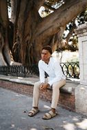 Foto de Camisa blanca microestructura cuello mao regular fit