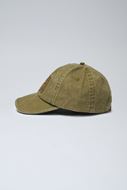 Foto de Gorra verde militar con logo bordado
