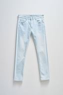 Foto de Pantalón vaquero azul claro slim fit