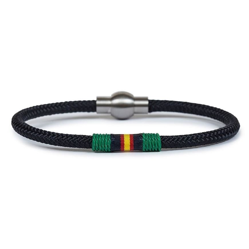 Foto de Pulsera cordón náutico con bandera España con hilo verde 18cm
