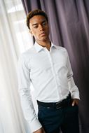Foto de Camisa de vestir microestructura blanca
