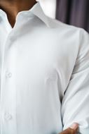 Foto de Camisa de vestir microestructura blanca