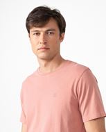 Foto de Camiseta en algodón tintado color rosa lavado