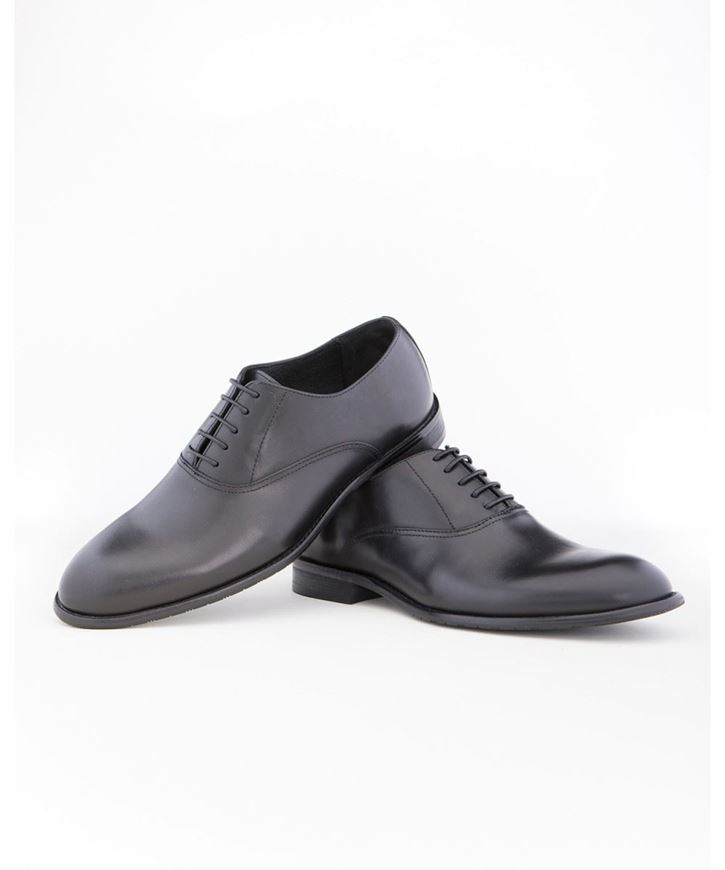 Foto de Zapato estilo Oxford de piel en color negro