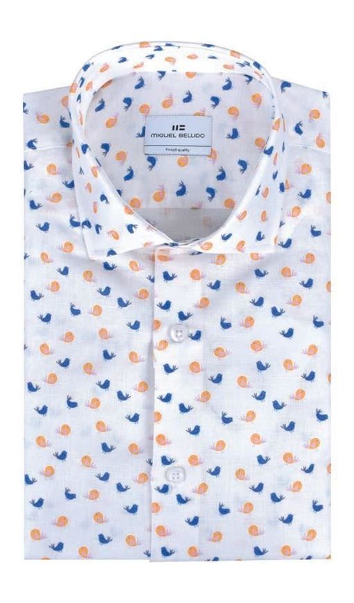 Foto de Camisa regular fit mezcla lino y algodón color blanco con pollitos
