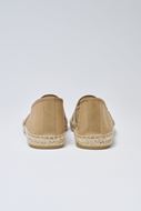 Foto de Alpargatas rayas tonos beige