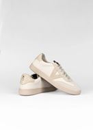 Foto de Sneaker Victoria x Harper beige y camel