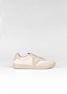 Foto de Sneaker Victoria x Harper beige y camel