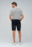 Foto de Pantalón corto s-activ color negro lavado