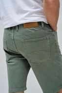 Foto de Pantalón corto s-activ regular color verde lavado