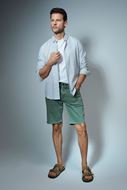 Foto de Pantalón corto s-activ regular color verde lavado