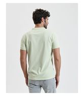 Foto de Polo manga corta cuello panadero color verde lima