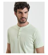 Foto de Polo manga corta cuello panadero color verde lima