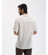 Foto de Camisa bowling de punto entramado beige