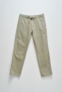 Foto de Pantalón jogger regular fit con lino verde caqui