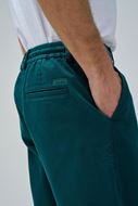 Foto de Pantalon corto S-activ color verde cerceta