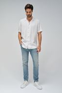 Foto de Camisa manga corta en denim ligero color blanco