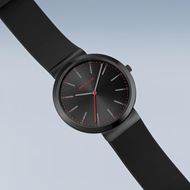 Foto de Reloj Classic acero esfera negra 41mm y correa de silicona negra