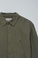 Foto de Camisa verde caqui regular fit