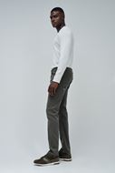 Foto de Pantalones S-Activ Slim fit caqui