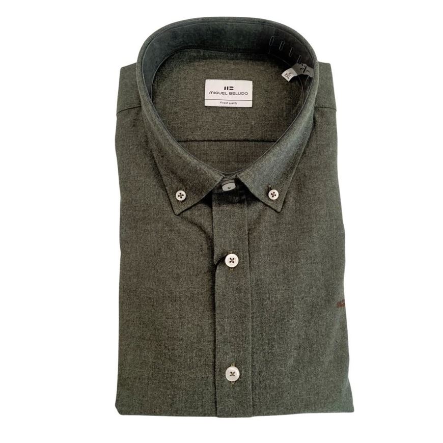 Foto de Camisa sport slim fit franela verde musgo