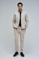 Foto de Pantalón Jogger Slim Fit Beige para Hombre