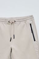 Foto de Pantalón Jogger Slim Fit Beige para Hombre