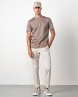 Foto de Camiseta de algodón efecto empolvado con logo Etiem – Color visón