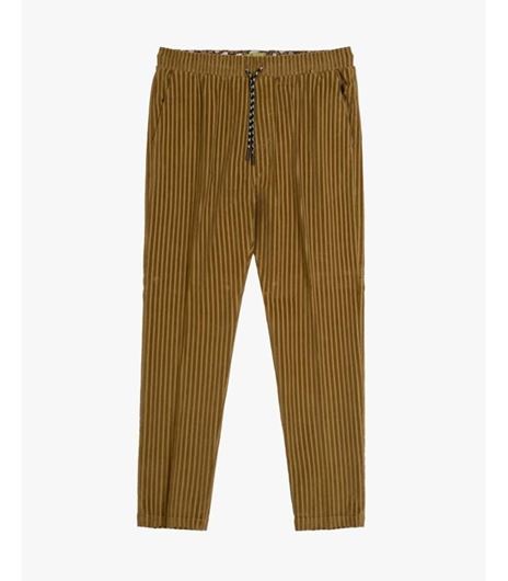 Foto de Pantalón de pana marrón con rayas verticales para hombre